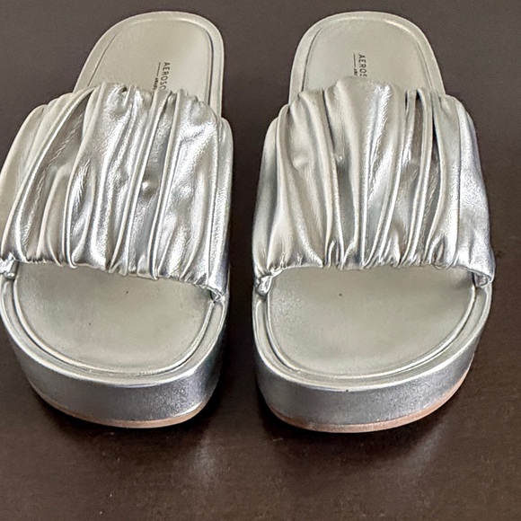 AEROSOLES Silver Ruched Slide Mules - Picture 4 of 11